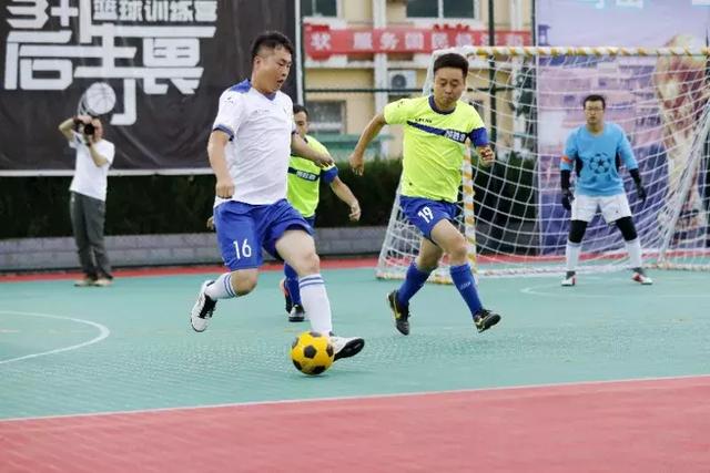 索博斯洛伊补时点球救主 利物浦客场2-2闷平纽卡